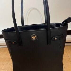 Black hand bag / tote bag Michael Kors